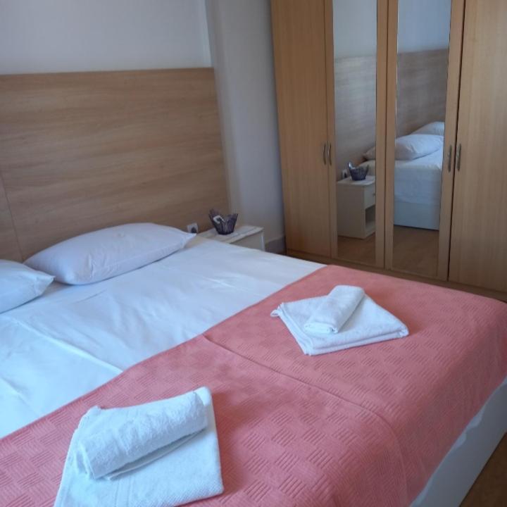 Apartment Silvana II Šibenik Eksteriør billede